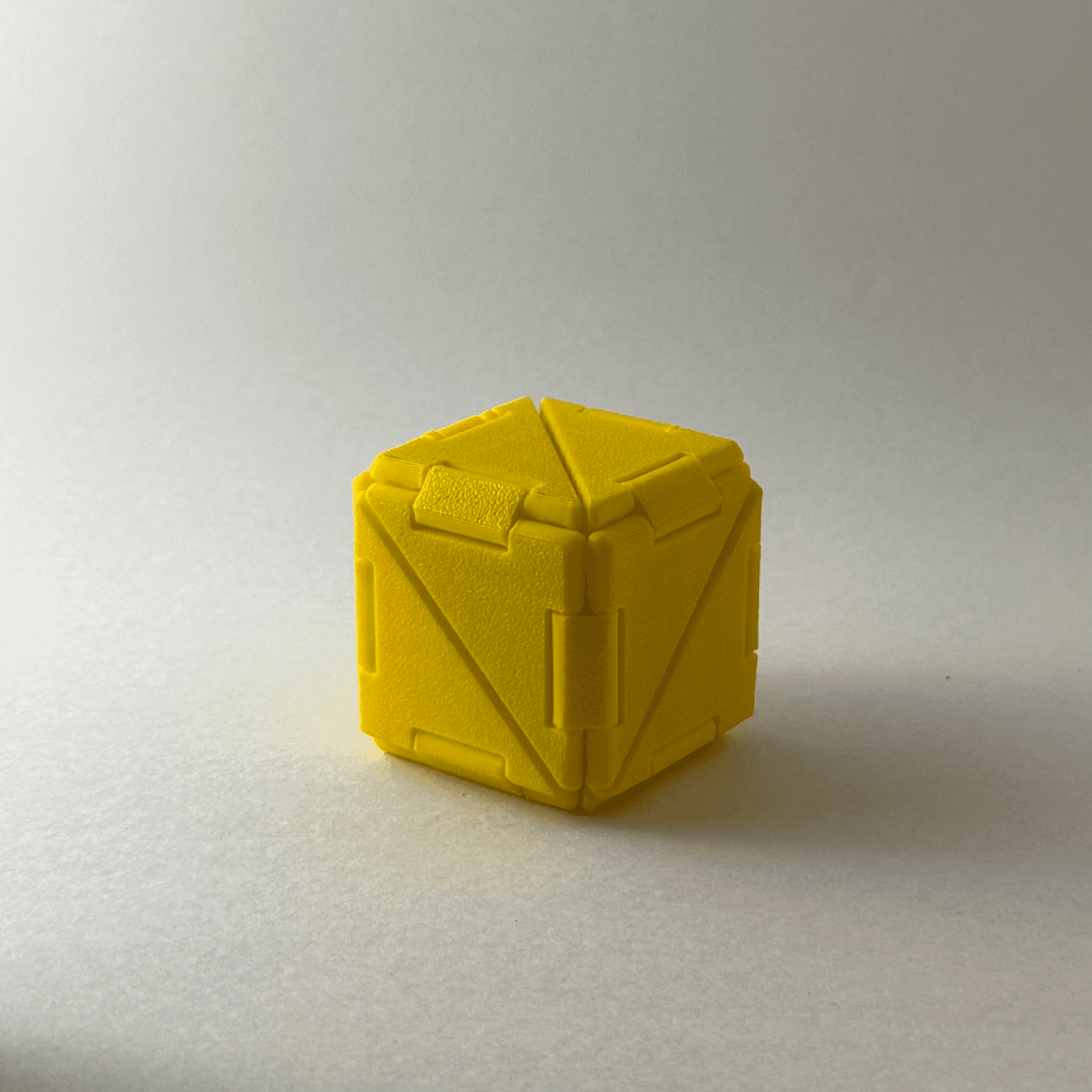 Cubo Infinito Triângulos